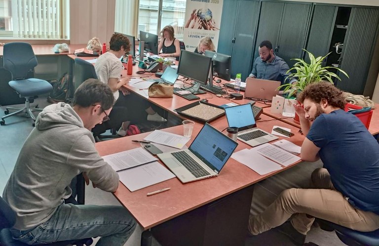 Data Coding Day in Leuven pictured clockwise from top: Bec Conway, Eileen Lauster, James Kutu Obeng, Yannis Perifanos, Mattia Mansueto and Atefeh Safarabadi Farahani with Jeany Teguihanon joining online and photo by Athina Moroglou 